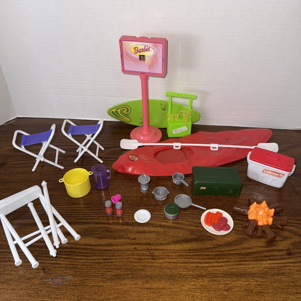 Vintage Mattel Barbie Miscellaneous  Camping & Beach Accessories